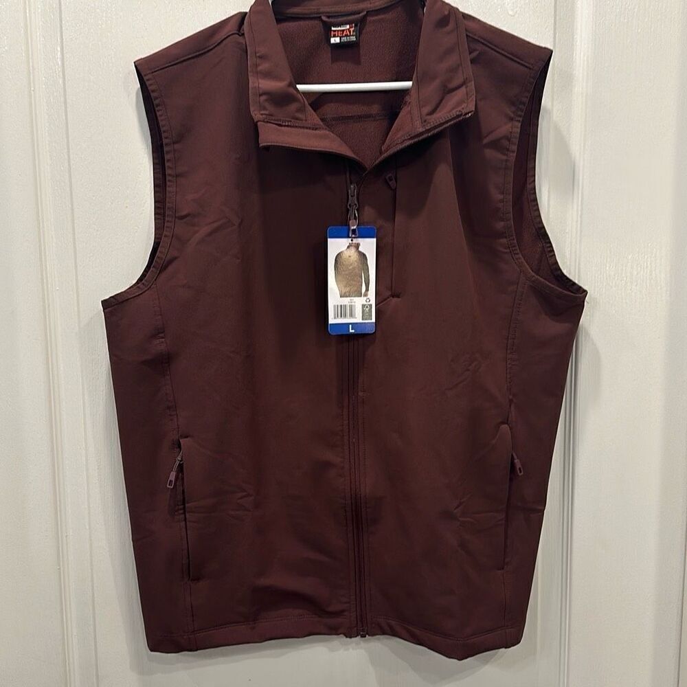 32 Degrees Heat Vest - NWT - Large - Red